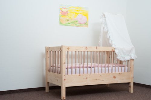 Zirbenholz-Kinderbett