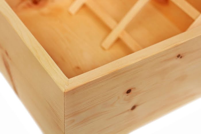 Bild zeigt metallfreie Eckverbindung